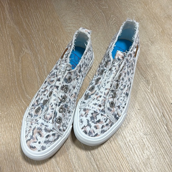 Blowfish leopard shoes - Picture 1 of 2